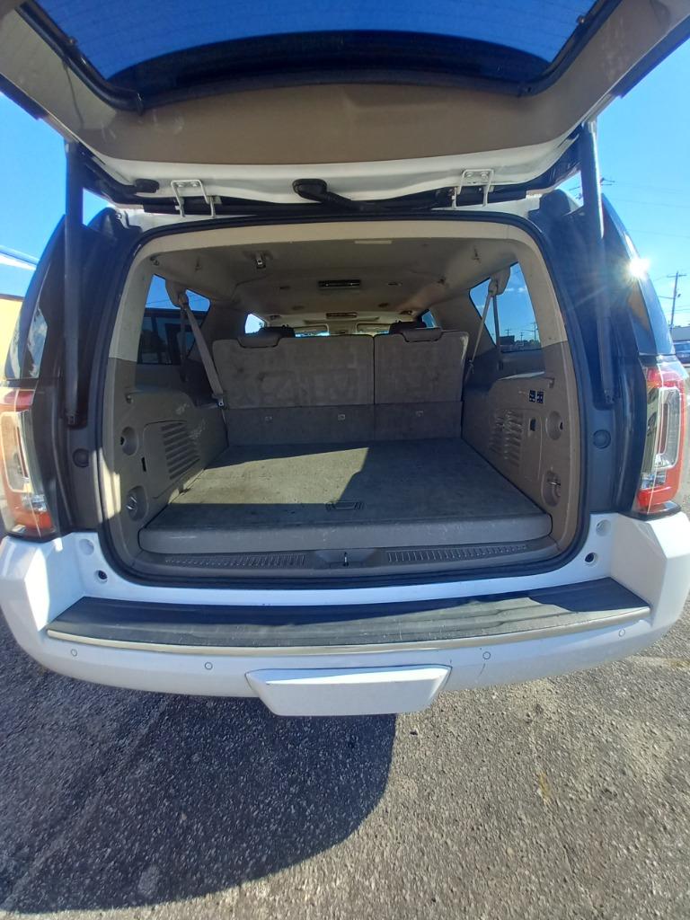 2016 GMC Yukon XL SLT