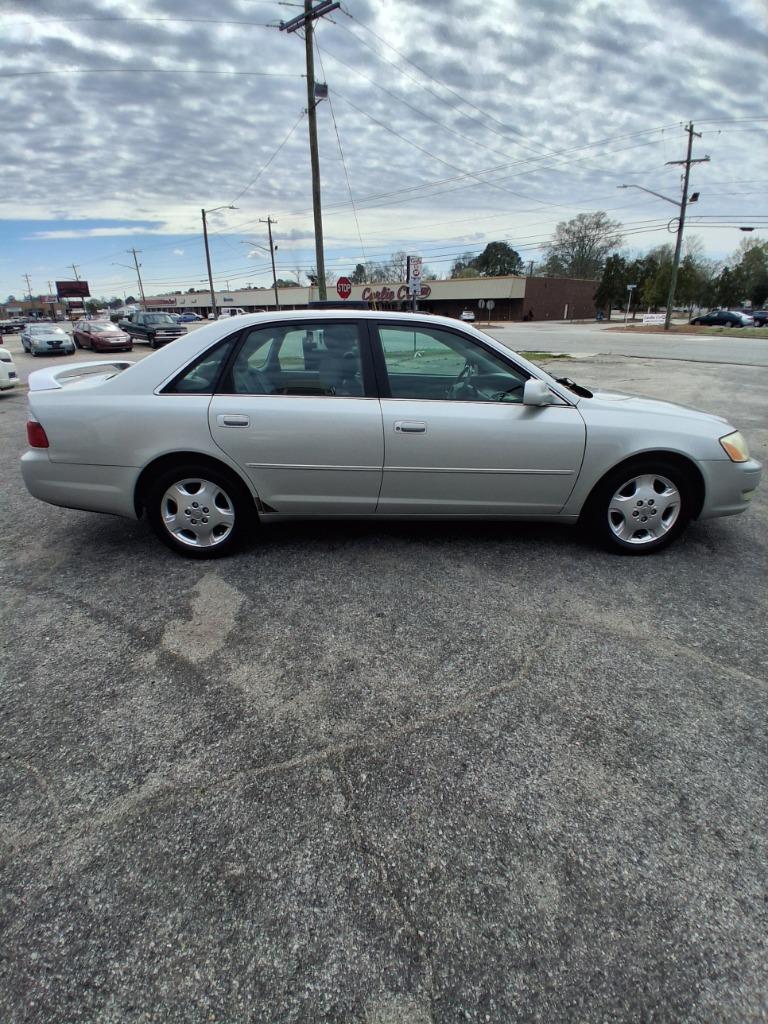 2003 Toyota Avalon XLS