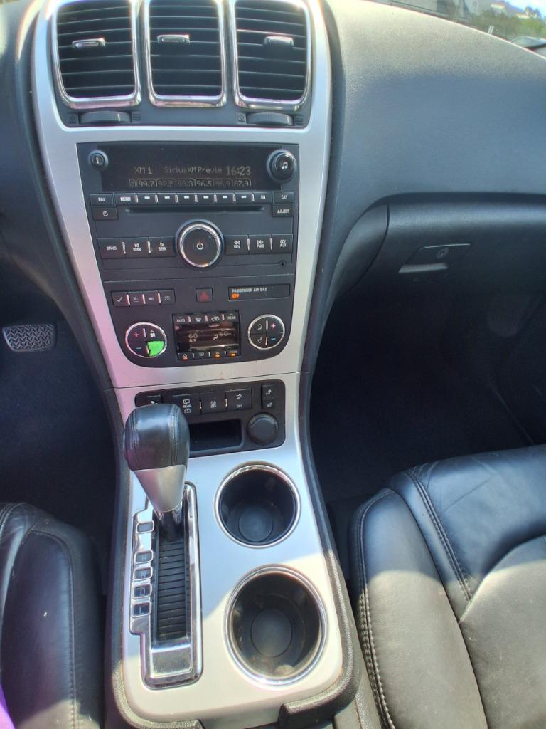 2012 GMC Acadia SLT1 - Photo 9