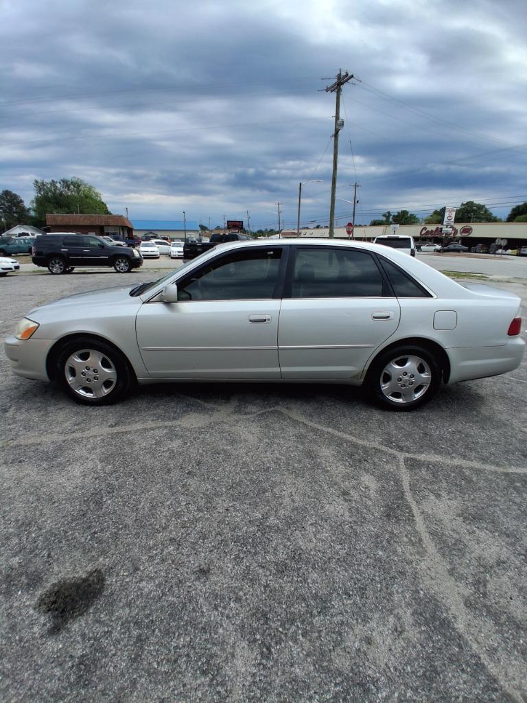 2003 Toyota Avalon XLS